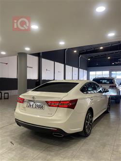 تۆیۆتا ئەڤەلۆن